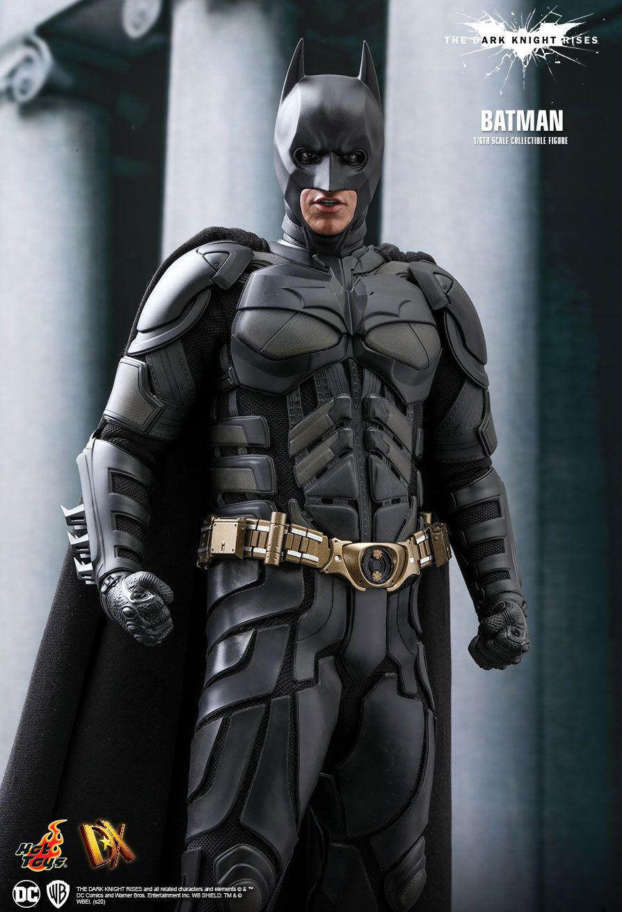 Batman: The Dark Knight Rises - Sixth Scale Figure by Hot Toys